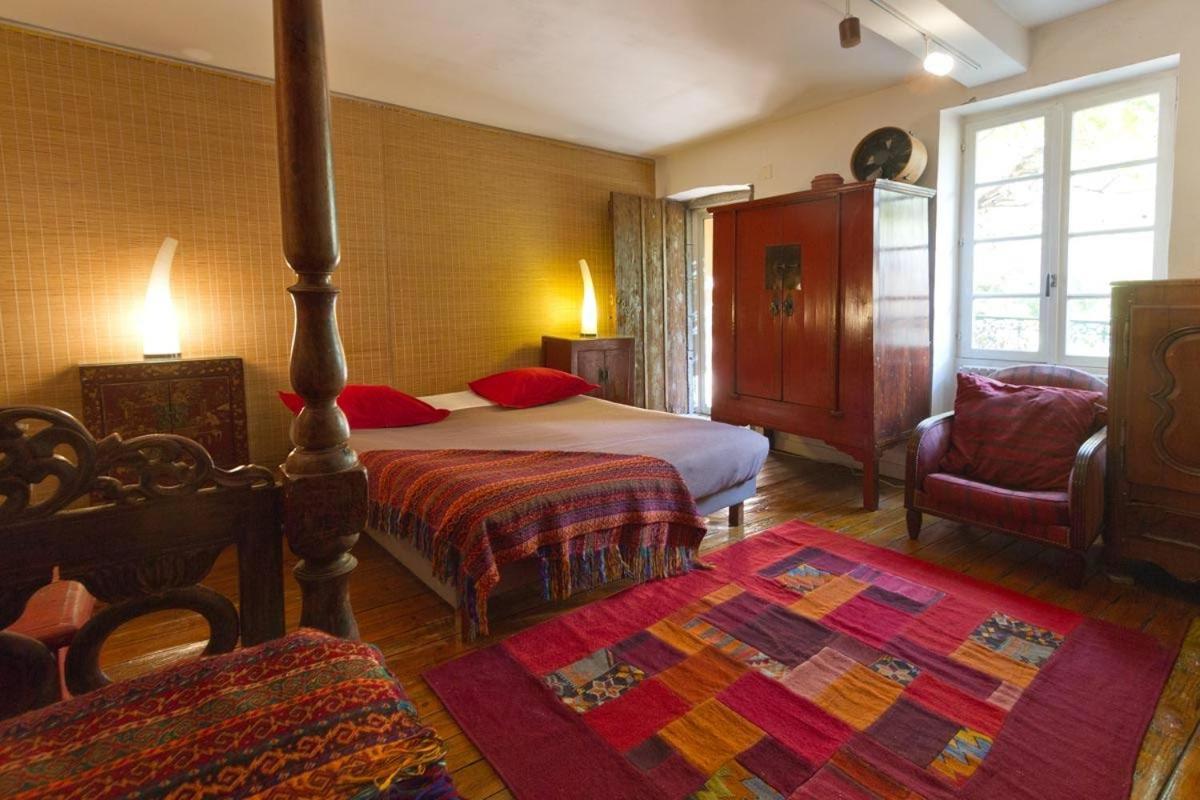 Chambres D'Hotes Le Petit Siam : Le Calme En Centre Ville 克莱蒙费朗 外观 照片