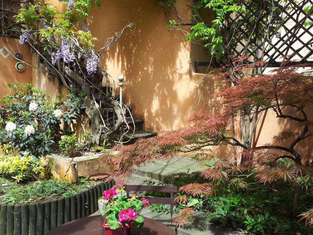 Chambres D'Hotes Le Petit Siam : Le Calme En Centre Ville 克莱蒙费朗 外观 照片