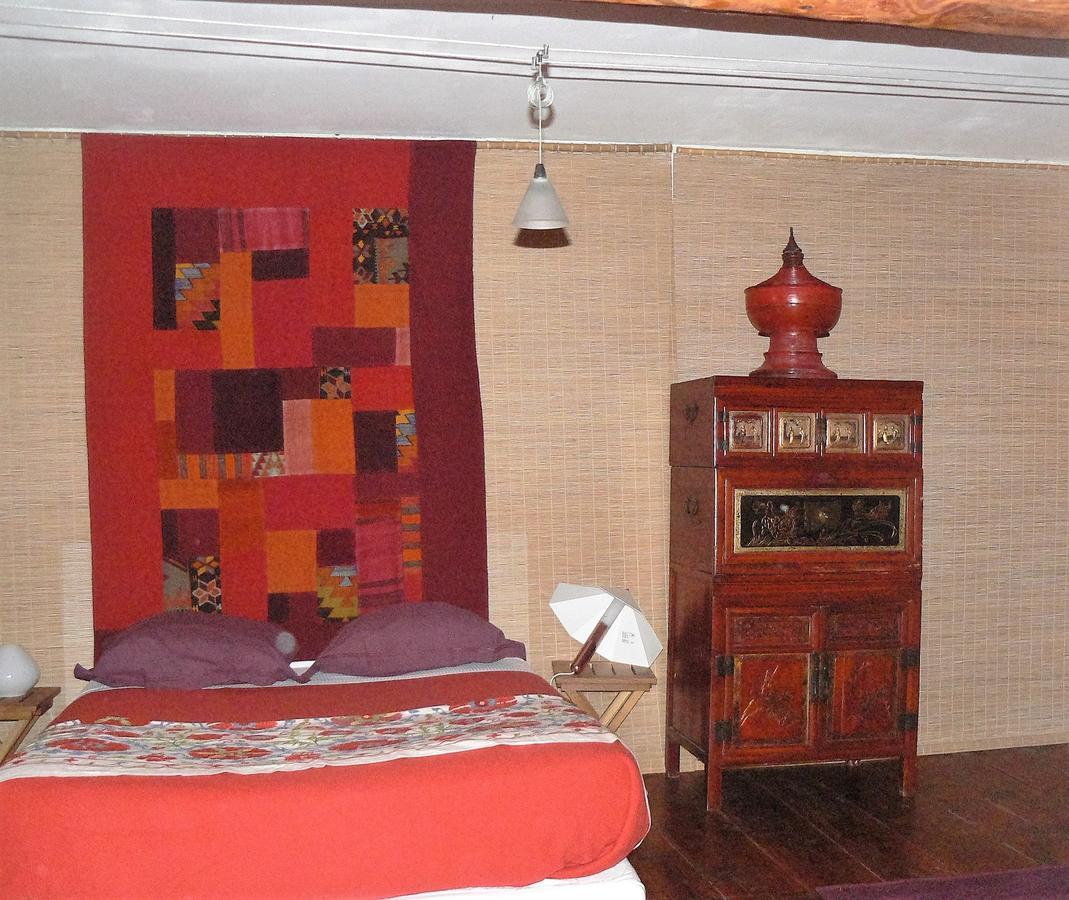 Chambres D'Hotes Le Petit Siam : Le Calme En Centre Ville 克莱蒙费朗 外观 照片